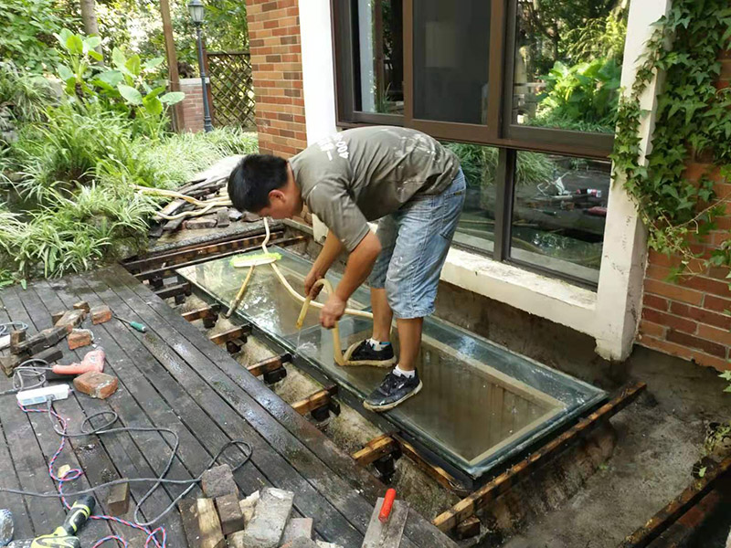 成都房屋漏水維修-成都屋面防水補(bǔ)漏-成都屋頂漏雨處理