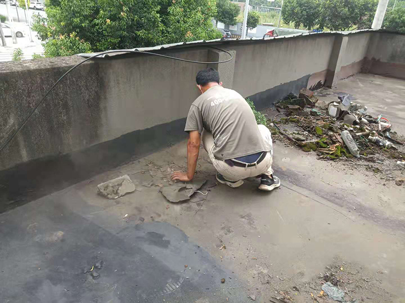 露天陽臺(tái)地磚縫防水用什么材料好呢？